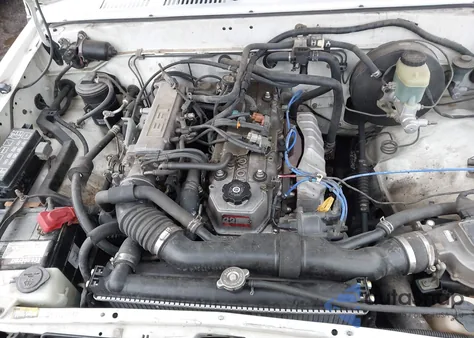 1994 Toyota Pickup 1/2 Ton Short Wheelbase из США, поврежденный, VIN JT4RN81A7R5193665